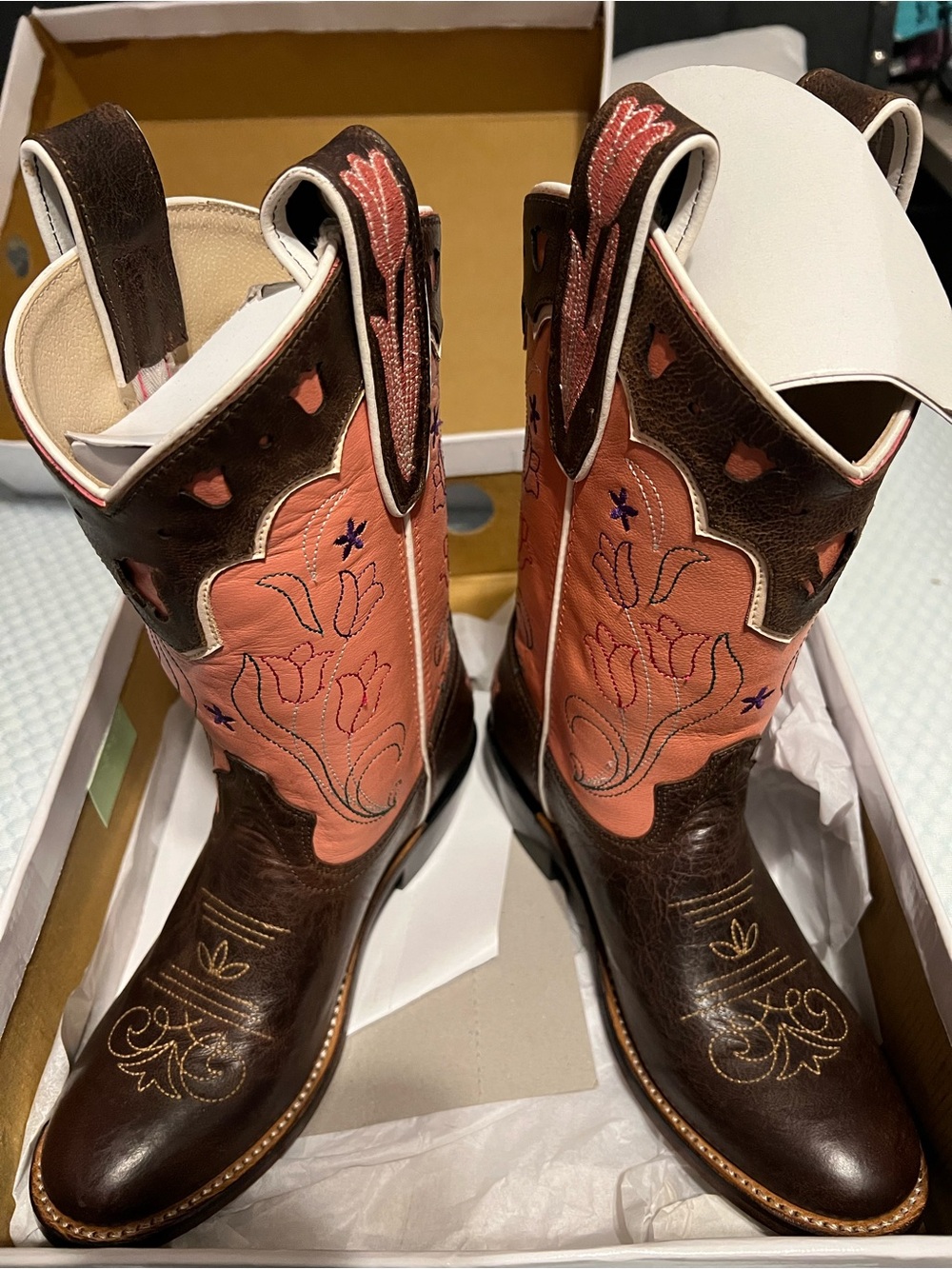 Classic Western youth girl Brown and Pink Embroidered Cowboy Boots